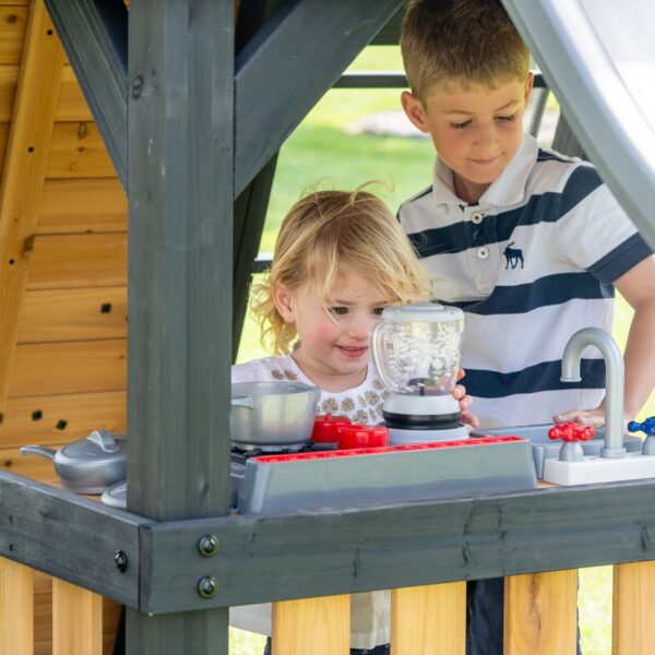 Magnolia-Falls_Kitchen.jpg Magnolia Falls Swing Set
